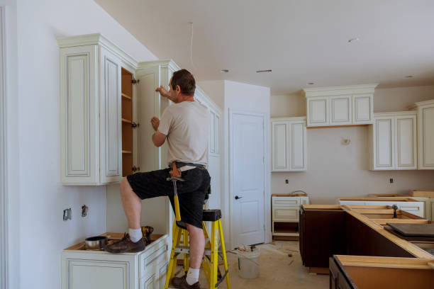 Licensed Cabinet Refacing service in Gibsonton, FL - BM Kitchen
